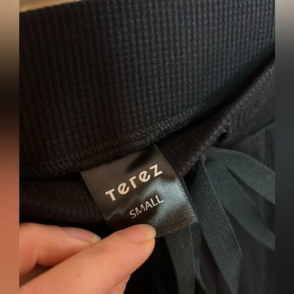 Terez Black Waffle Texture Drawstring Joggers, Women’s Size Small - Picture 5 of 8